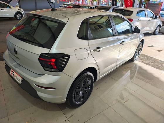 VOLKSWAGEN POLO 1.0 MPI TRACK MANUAL VOLKSWAGEN POLO 1.0 MPI TRACK MANUAL